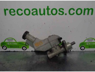 Recambio de bomba freno para renault clio iii 1.2 referencia OEM IAM 8200304083A  