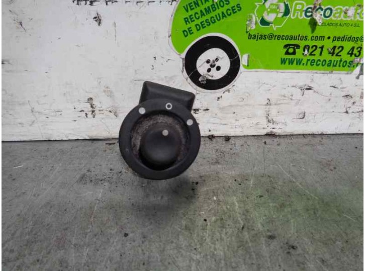 Recambio de mando retrovisor para renault clio iii 1.2 referencia OEM IAM 8200002442A  