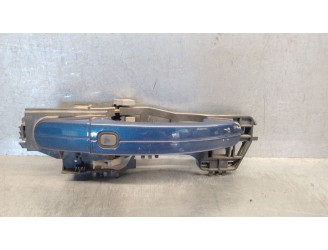 Recambio de maneta exterior delantera derecha para ford focus berlina (cap) 2.0 tdci cat referencia OEM IAM 4M51A224A36CD 130582