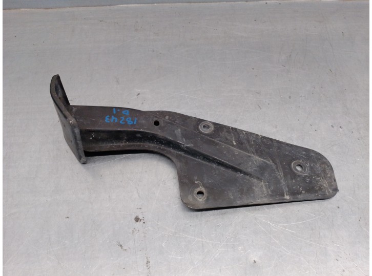 Recambio de refuerzo paragolpes delantero para renault fuego 2.0 referencia OEM IAM 4678696 IZQUIERDO 