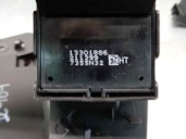 Recambio de mando elevalunas delantero derecho para opel astra j gti 1.4 sedan p10 referencia OEM IAM 13301886 