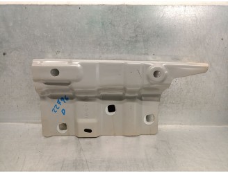 Recambio de refuerzo lateral para dacia sandero iii 1.0 tce 90 referencia OEM IAM 641C02539R 631425335R 