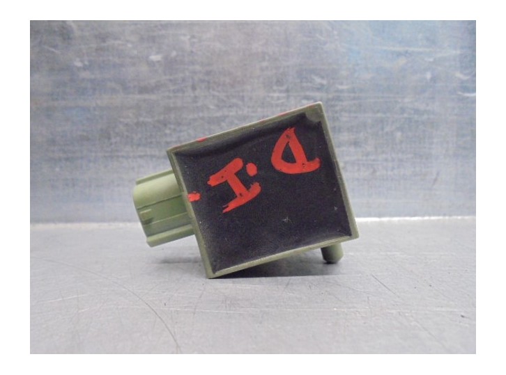 Recambio de rele para ssangyong kyron 2.0 referencia OEM IAM 8662005000  