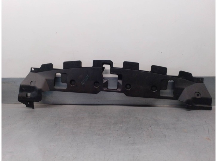 Recambio de molduras delanteras para nissan 370 z (z34) 3.7 v6 cat referencia OEM IAM 620671EA0A  