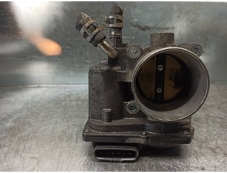 Recambio de caja mariposa para toyota avensis berlina (t25) 1.8 16v cat referencia OEM IAM 220300D011  