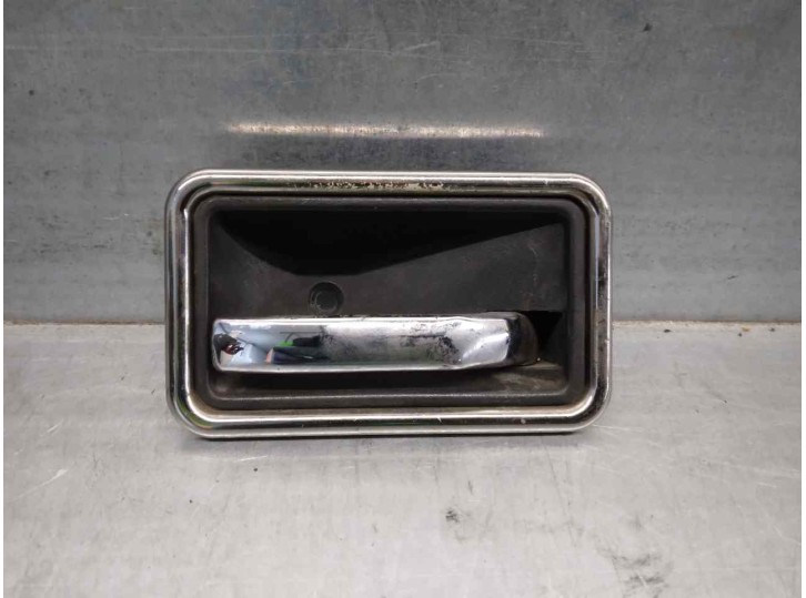 Recambio de maneta interior delantera derecha para renault fuego 2.0 referencia OEM IAM 4678752  3 PUERTAS