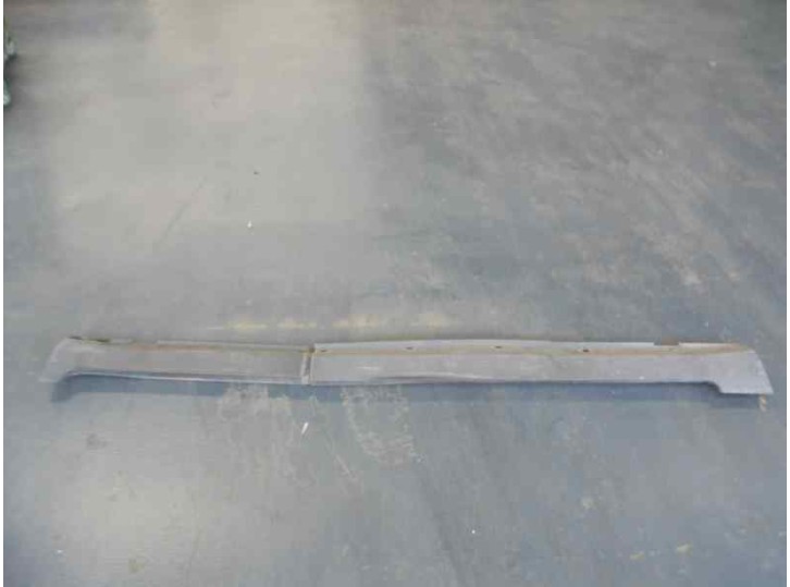 Recambio de faldon lateral para chevrolet captiva 2.0 diesel cat referencia OEM IAM 96804211 96804215 