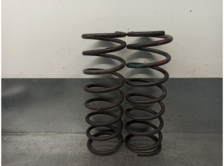 Replacement suspension spring for Nissan Micra (K11) 1.0 16V cat OEM IAM reference 540104F119 540104F119 