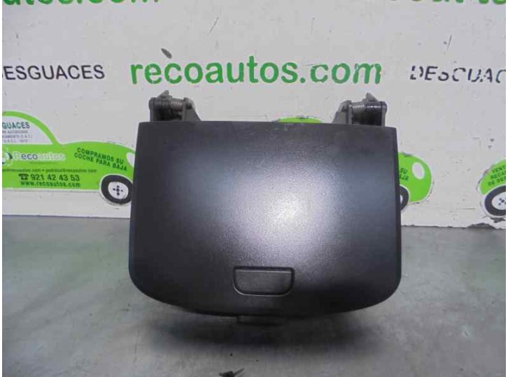 Recambio de guantera para chevrolet captiva 2.0 diesel cat referencia OEM IAM 96630050  