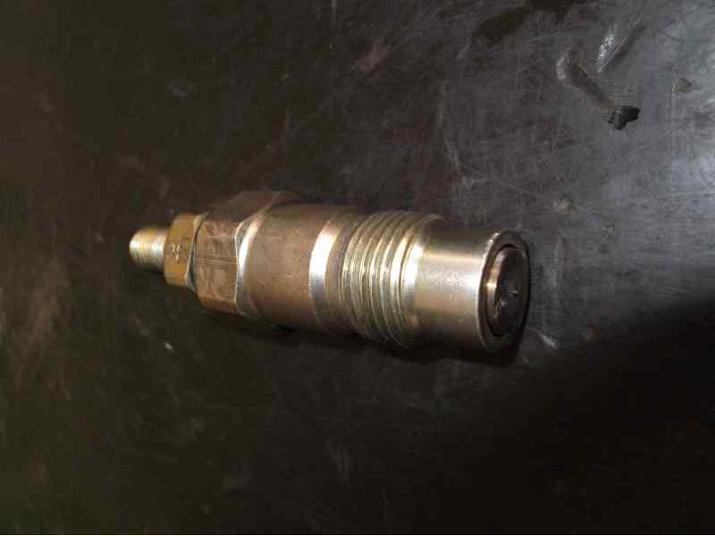 Recambio de inyector para nissan almera (n15) 2.0 diesel referencia OEM IAM 71A1361 71A1361 