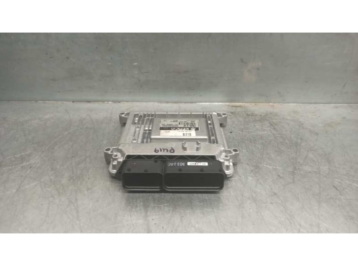 Recambio de centralita motor uce para hyundai i10 1.1 12v cat referencia OEM IAM 3911002DD0 9030933012A0 