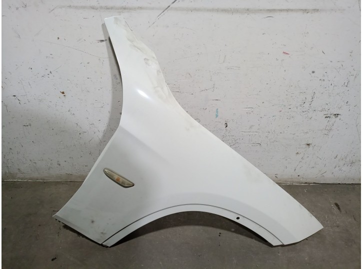 Replacement front right fender for BMW X1 (E84) sDrive 18d OEM IAM reference 41002993156 41002993156 