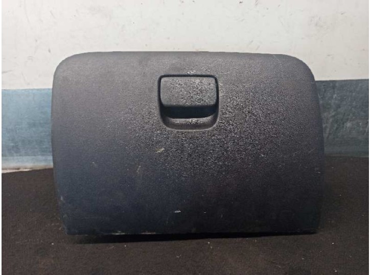 Recambio de guantera para hyundai i10 1.1 12v cat referencia OEM IAM 0X84511000  