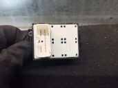 Recambio de mando elevalunas delantero izquierdo para hyundai i10 1.1 12v cat referencia OEM IAM 935700X0004X 