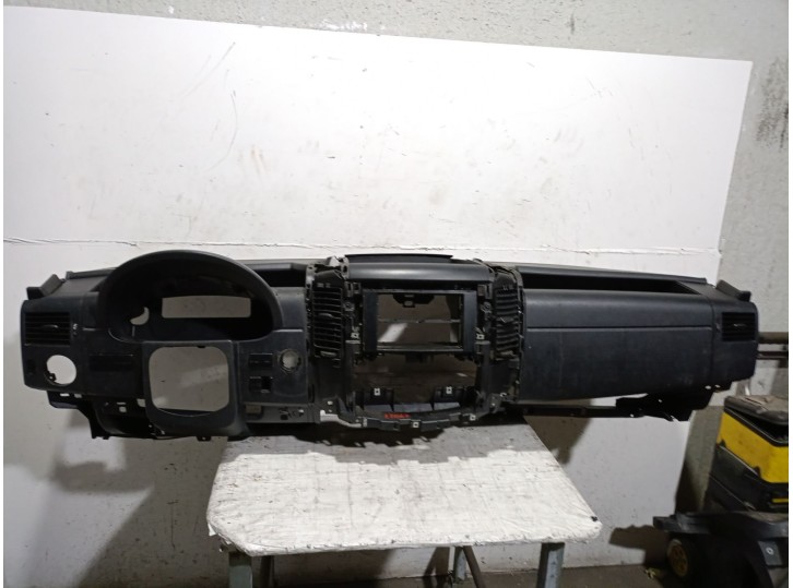 Replacement dashboard for Volkswagen Crafter 30-50 box/chassis (2F_) 2.5 TDI OEM IAM reference 2E1857011A 2E1857011A 
