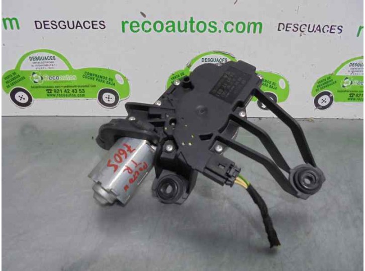 Recambio de motor limpia trasero para citroën c4 berlina collection referencia OEM IAM 9646803180 0390201807 BOSCH