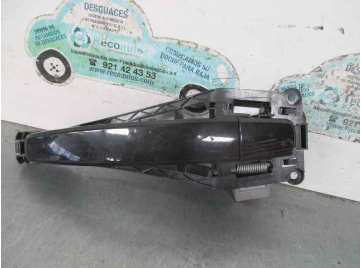 Recambio de maneta exterior delantera derecha para opel astra h ber. 1.6 16v cat referencia OEM IAM 