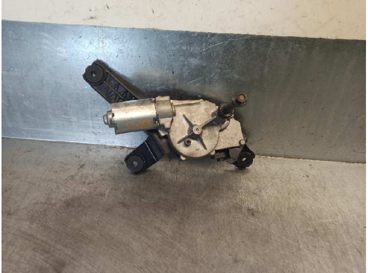 Recambio de motor limpia trasero para hyundai i10 1.1 12v cat referencia OEM IAM 98700OX000 F00S2B2181 BOSCH