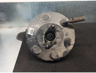 Recambio de servofreno para hyundai i10 1.1 12v cat referencia OEM IAM 585000X300  