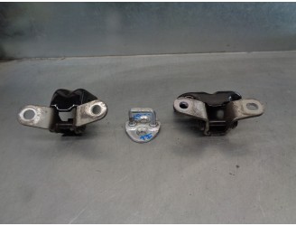 Recambio de bisagra puerta para hyundai i40 cw 1.7 crdi cat referencia OEM IAM 793102H000 794203K000 