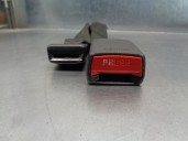 Recambio de enganche cinturon para hyundai i40 cw 1.7 crdi cat referencia OEM IAM 898403Z100RY  