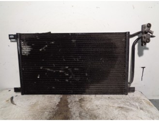 Replacement air conditioning condenser / radiator for BMW 3 Series sedan (E46) 320d OEM IAM reference 64538377648 5857281