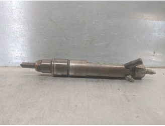 Recambio de inyector para bmw serie 3 berlina (e46) 2.0 16v diesel cat referencia OEM IAM 028130203F 0432193600 BOSCH