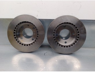 Recambio de disco freno delantero para ford fiesta berl./courier referencia OEM IAM 610610 6016461 TEKNO BRAKE