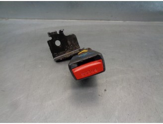 Recambio de enganche cinturon para hyundai i40 cw 1.7 crdi cat referencia OEM IAM 898303Z000RY  