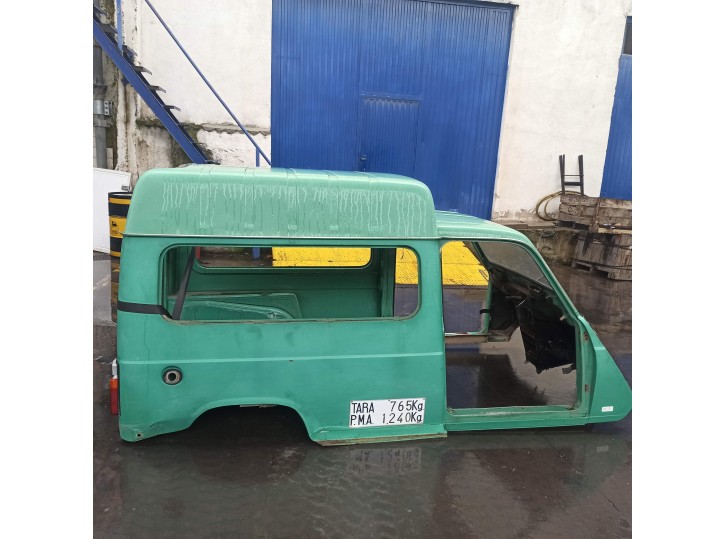 Recambio de carroceria para renault r-4 f6a furgoneta referencia OEM IAM 7701462689 