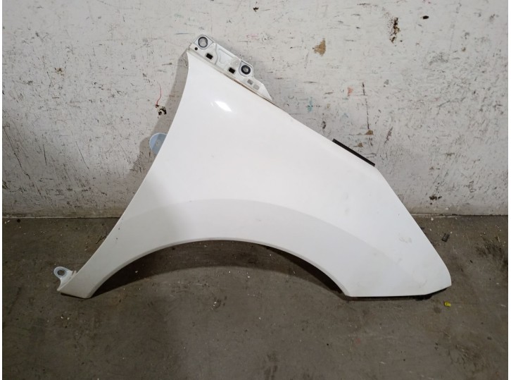 Recambio de aleta delantera derecha para peugeot 3008 i monospace (0u_) 1.2 referencia OEM IAM 7841Z1 7841Z1 