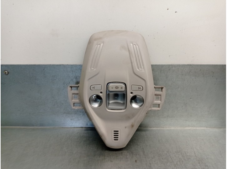 Recambio de luz interior para citroën c4 picasso seduction referencia OEM IAM 9678124117  