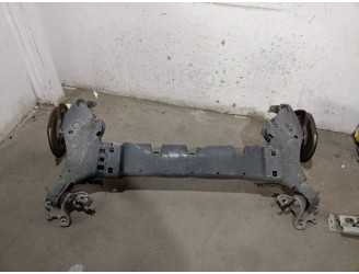 Recambio de puente trasero para renault scénic iv (j9_) 1.5 dci 110 referencia OEM IAM 555017273R 555017273R 