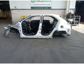 Recambio de aleta trasera izquierda para toyota yaris cross (mxp_) 1.5 hybrid a las 4 ruedas (mxpj15) referencia OEM IAM 616020D