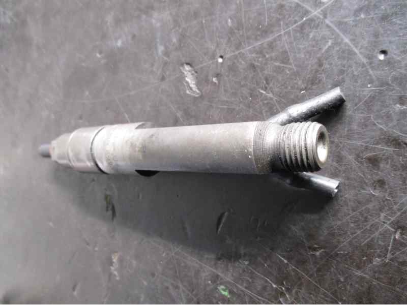 Recambio de inyector para seat toledo (1m2) 1.9 tdi referencia OEM IAM 038130202A 0432193595 BOSCH