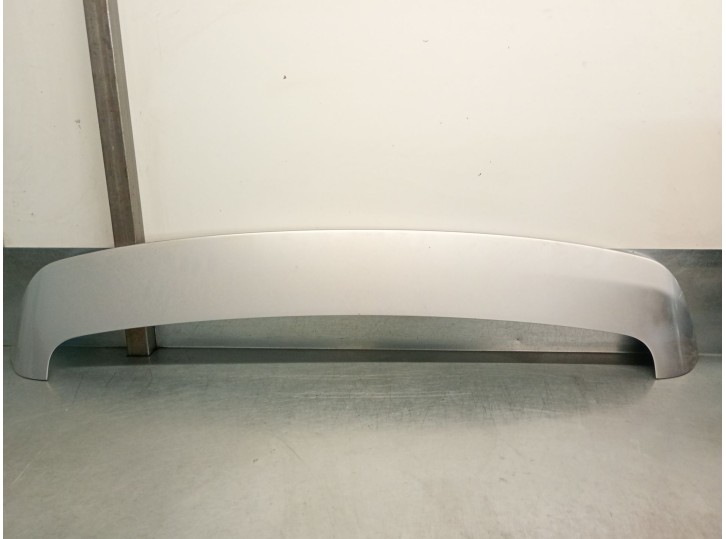 Recambio de aleron trasero para mitsubishi grandis (na0w) 2.0 di-d cat referencia OEM IAM MN129304 MN129374HB 