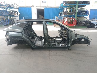 Recambio de aleta trasera derecha para hyundai tucson hybrid referencia OEM IAM G4FT G4FT 