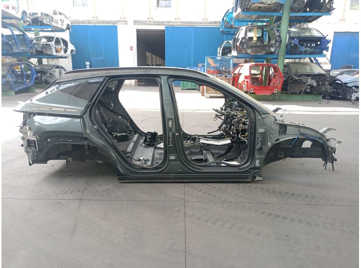 Recambio de aleta trasera derecha para hyundai tucson hybrid referencia OEM IAM G4FT G4FT 