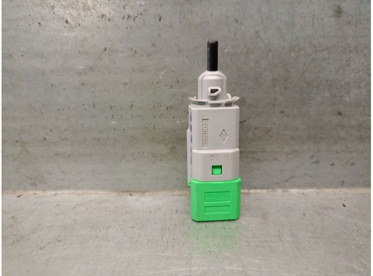Replacement sensor for Smart Fortwo Coupé (453) Electric Drive / EQ (453.391) OEM IAM reference 253206454R A4535453300