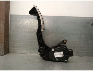 Recambio de potenciometro pedal para smart fortwo coupé (453) electric drive / eq (453.391) referencia OEM IAM A4532900800 A4532