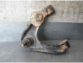 Recambio de brazo suspension superior delantero derecho para nissan pick-up (d22) 2.5 diesel referencia OEM IAM 545242S485 