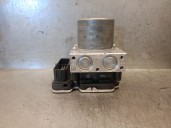 Recambio de abs para toyota yaris (_p21_, _pa1_, _ph1_) 1.5 hybrid (mxph10) referencia OEM IAM 445400D780 440500DG30 