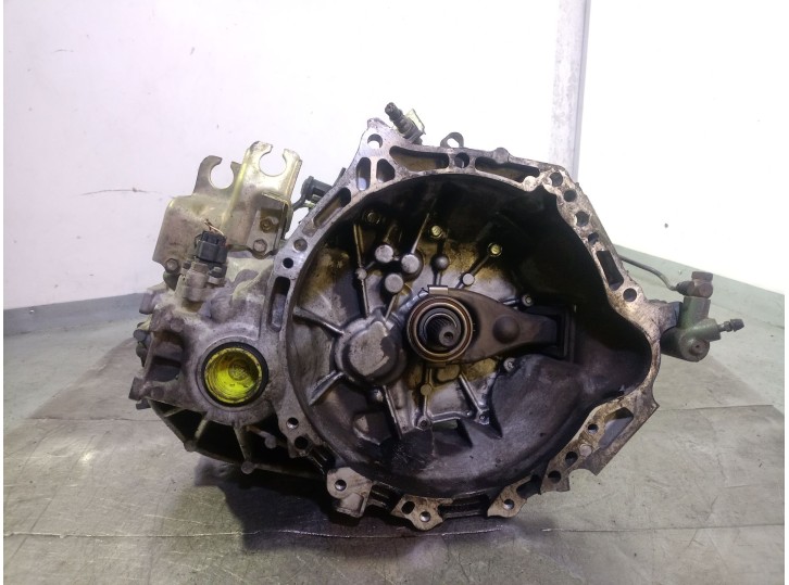Recambio de caja cambios para toyota yaris (ncp1/nlp1/scp1) 1.3 16v cat referencia OEM IAM Y10306758 3311116053 