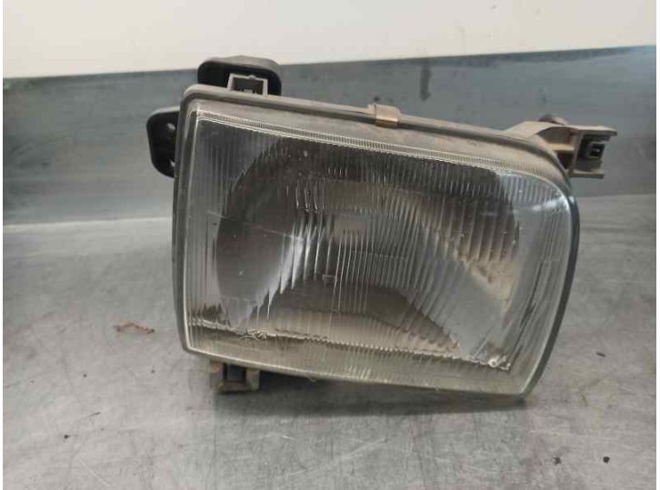 Recambio de faro derecho para nissan pick-up (d22) 2.5 diesel referencia OEM IAM 11024717  KOITO