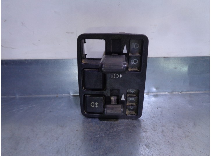 Recambio de mando luces salpicadero para fiat uno (146) 1.0 cat referencia OEM IAM 013027003 