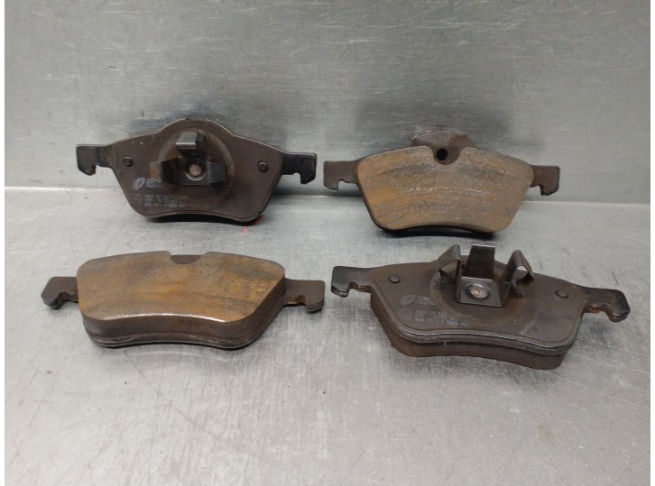 Recambio de pastillas de freno para mini r50,r53 1.6 16v cat referencia OEM IAM 34116770332  