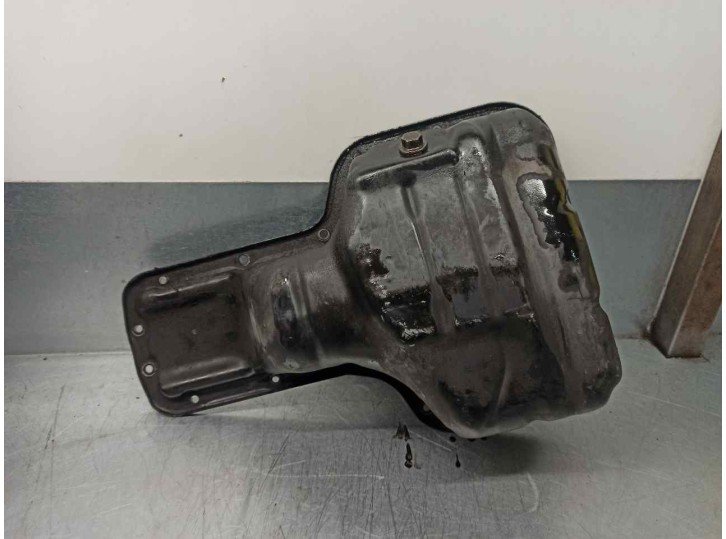 Recambio de carter para toyota avensis berlina (t 22) 1.6 luna (4-ptas.) referencia OEM IAM 121010D020  