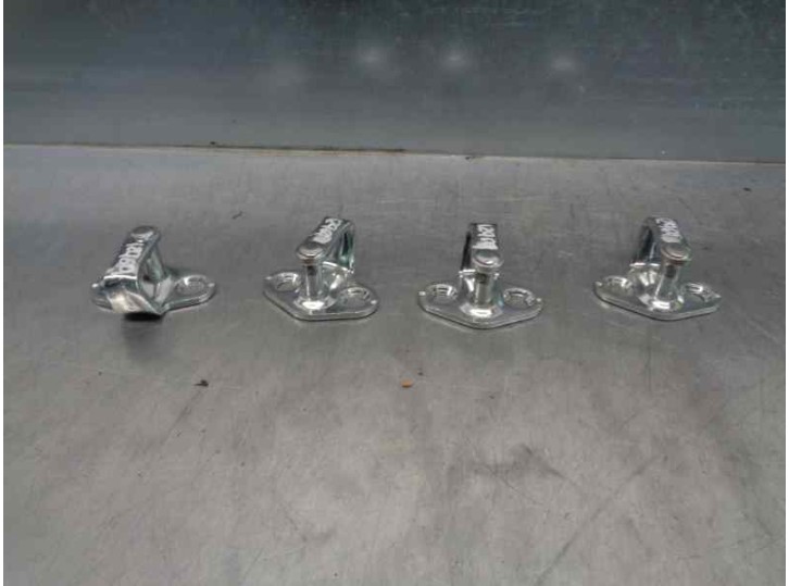 Recambio de bisagra puerta para opel astra j gti 1.4 sedan p10 referencia OEM IAM   