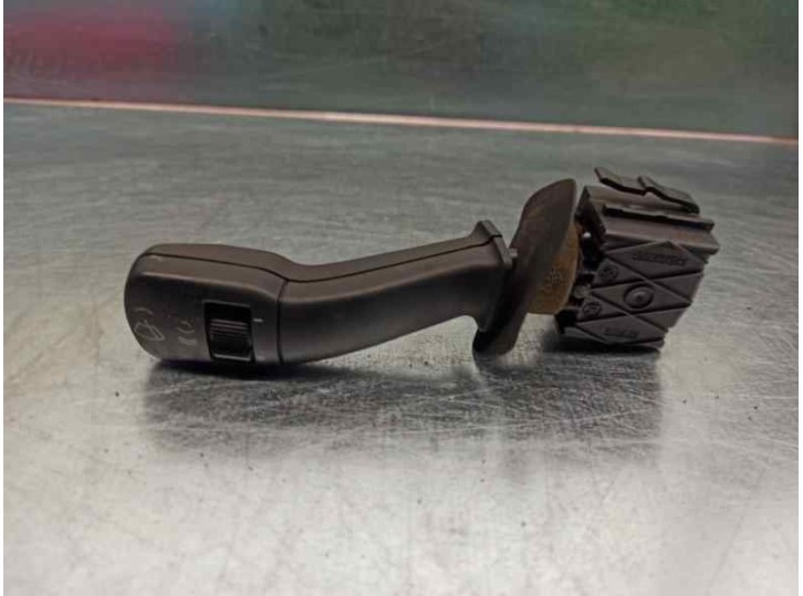 Recambio de mando limpia para bmw serie 7 (e38) 725tds referencia OEM IAM 8352013 01200900 LUK