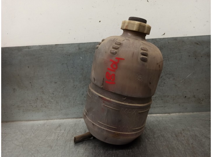 Replacement expansion tank for Renault 5 (B/C40) 1.1 OEM IAM reference 7701203220 